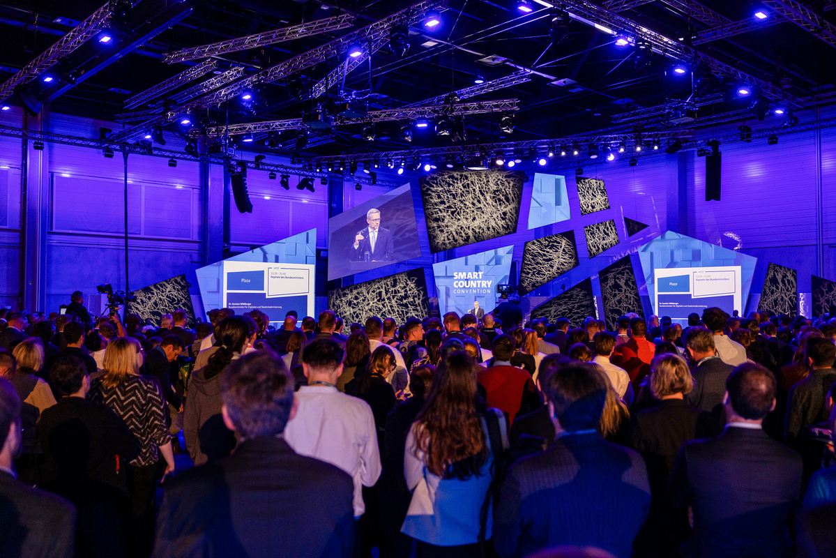 Smart Country Convention 2025, Plaza Stage. Foto: Messe Berlin GmbH