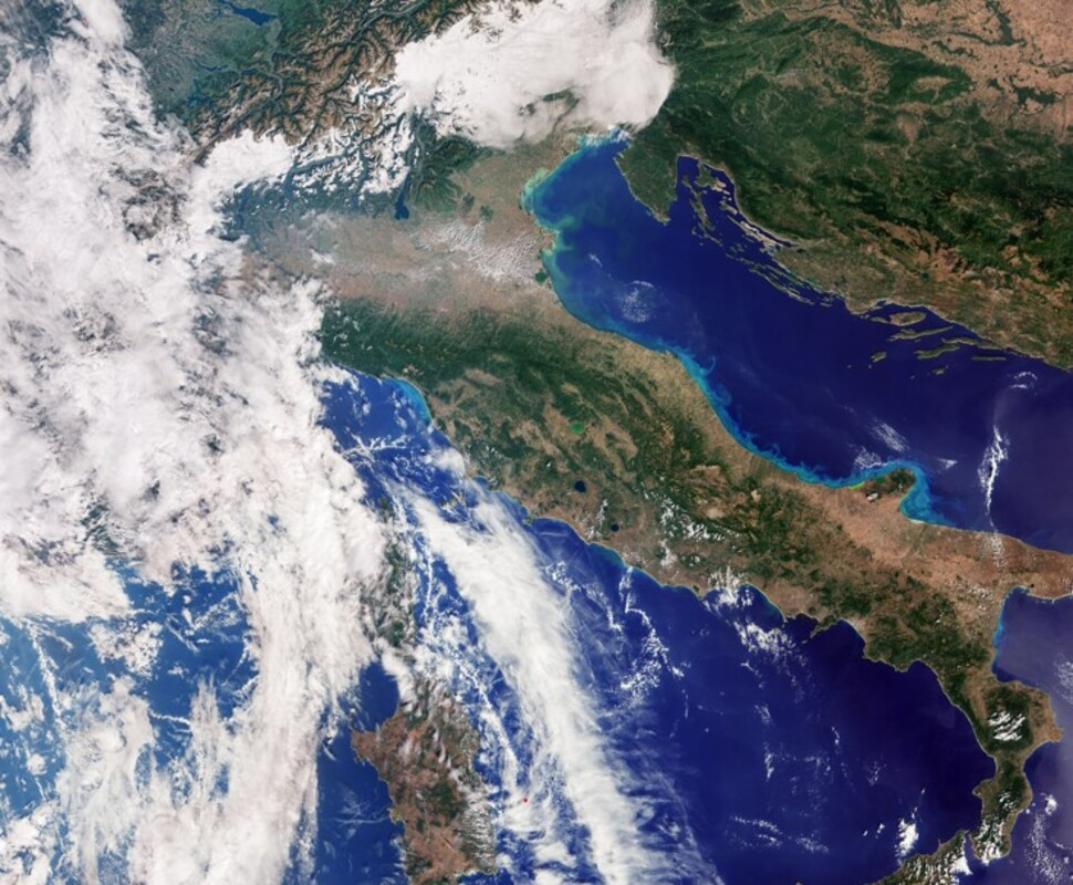 Italien und Umgebung, aufgenommen von Sentinel-3C