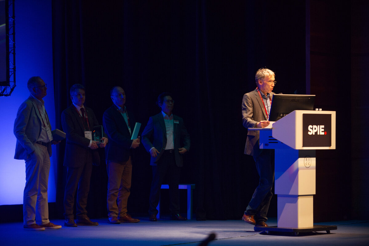 Prof. Dr. Thomas Luhmann nahm die Auszeichnung bei der SPIE-Konferenz in Washington entgegen. (Foto: SPIE)