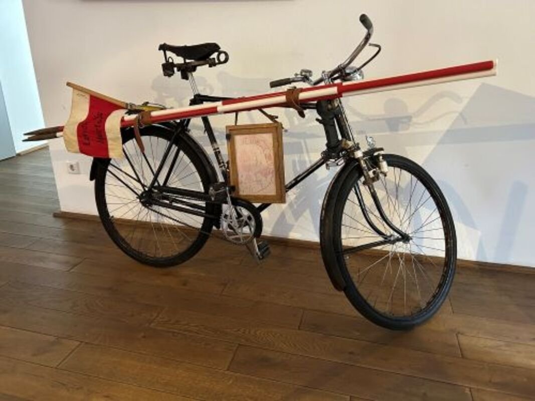 "Vermessungs-Fahrrad". Bild: Widukind-Museum Enger