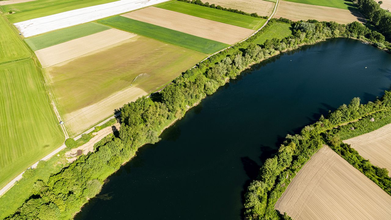Forschende bündeln Gewässerdaten, um die Auswirkungen des Klimawandels auf den Wasserhaushalt in Deutschland besser untersuchen zu können. (Foto: Markus Breig, KIT)