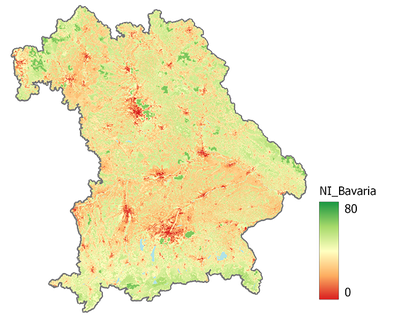 Natürlichkeitskarte von Bayern: Ein niedriger Wert (rot) deutet auf einen stärkeren menschlichen Einfluss hin, während höhere Werte (grün) einen geringeren menschlichen Einfluss anzeigen (© Universität der Bundeswehr München/Burak Ekim).